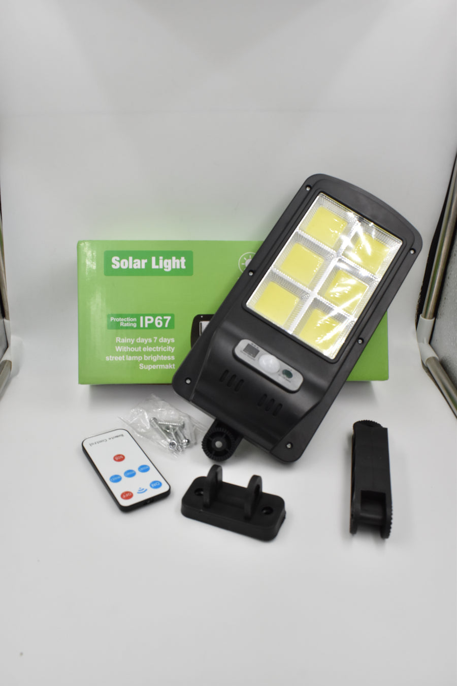 🔥☀️ COMBO x4 LÁMPARAS SOLARES — ¡A UN PRECIO DE LOCURA! 😱💡