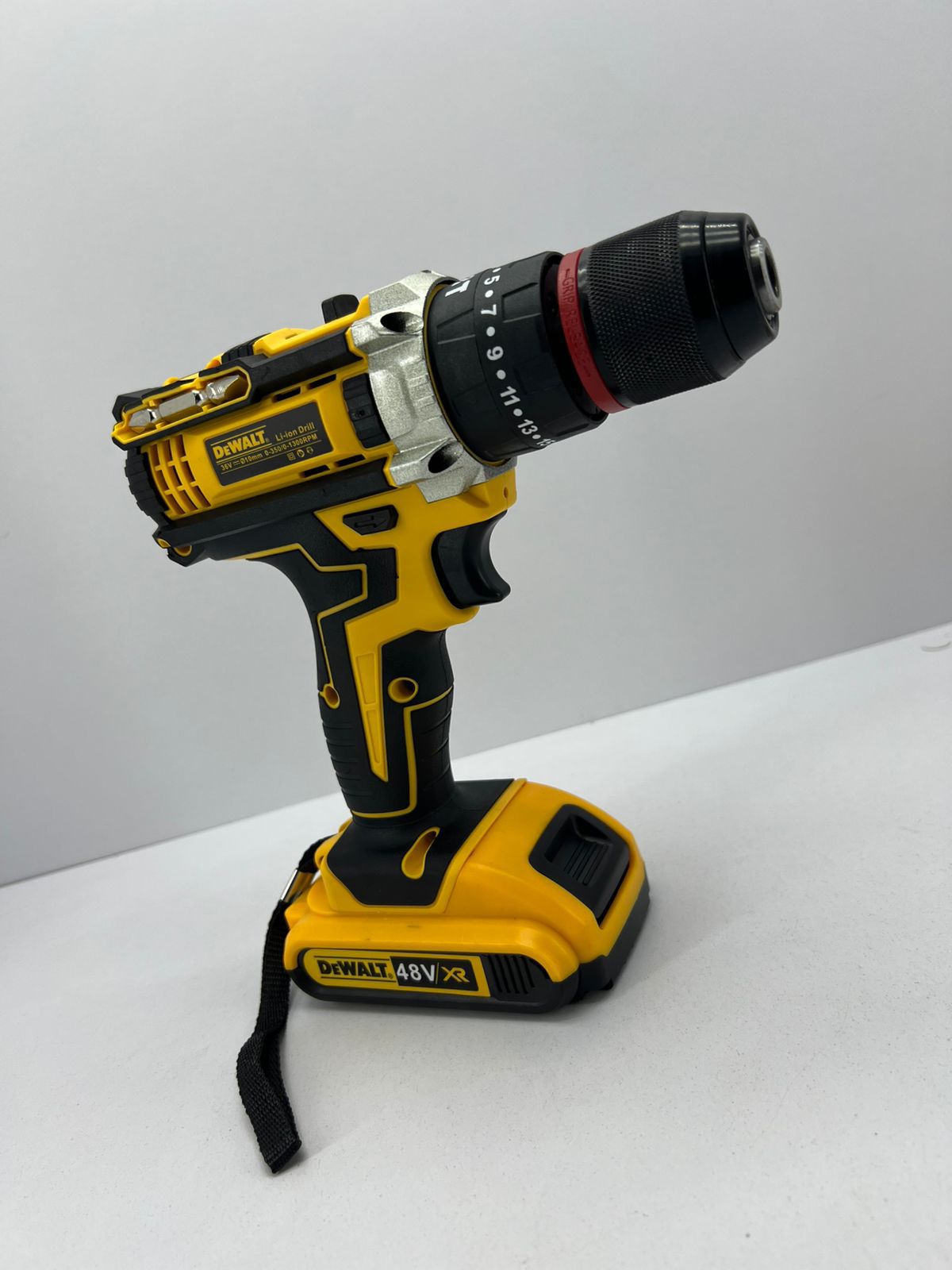 WOW 🔥 SOLO POR $209.990💥🔧 Taladro 48V con Mandril Metálico DE 1/2 + 🔋 2 baterías +⚡ Cargador Rápido +  🎁 Caja de Herramientas de regalo de 35 Pzs + Maletín Rígido
